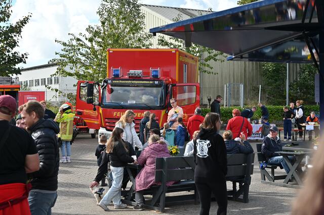 Das Feuerwehr- und Erntefest war eine Veranstaltung für die ganze Familie. | Foto: Freiwillige Feuerwehr Wiepenkathen / Daniel Beneke