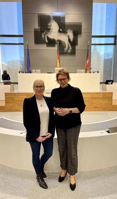 Nadja Weippert MdL unterstützt zusammen mit Niedersachsens Innen- und Sportministerin Daniela Behrens (SPD) eine deutsche Bewerbung für Olympia 2040 | Foto: NW
