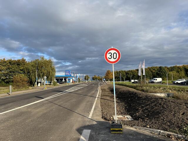 Winsener Straße in Maschen. Die Baustelle ist seit dem Wochenende geräumt | Foto: sra