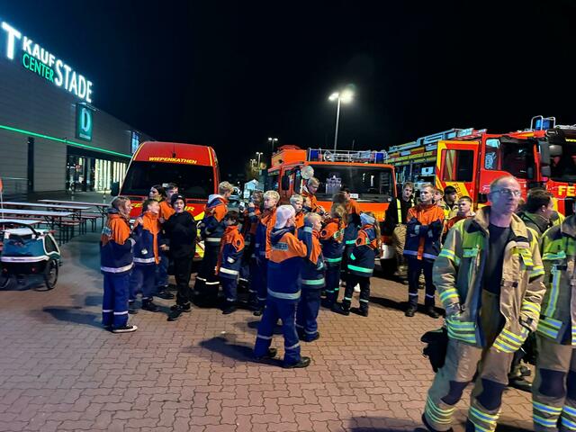 Auch die Jugendfeuerwehr ist wieder mit dabei.  | Foto: Freiwillige Feuerwehr Wiepenkathen 