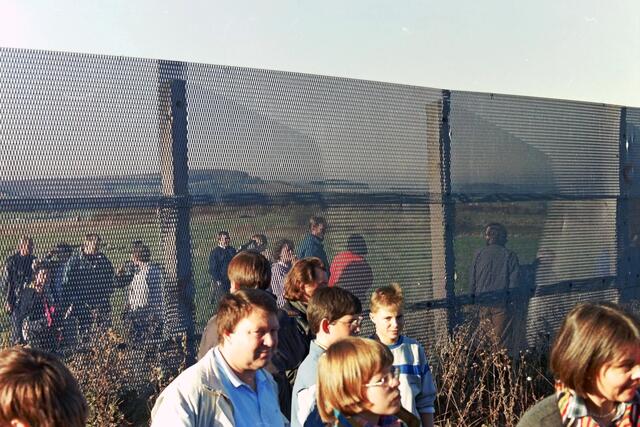 Der Grenzzaun wurde überall löcherig | Foto: jd
