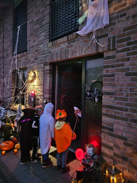 "Förmlich überrannt" wurde das Halloween Haus in Maschen | Foto: Von Borstel