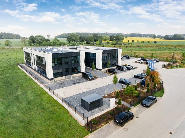Das neue Verwaltungszentrum der Firma Hoth Tiefbau aus der Vogelperspektive | Foto: Hoth