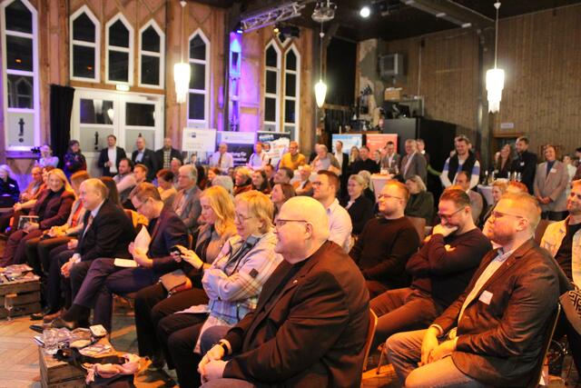 Die Seminarturnhalle war gut gefüllt | Foto: sb