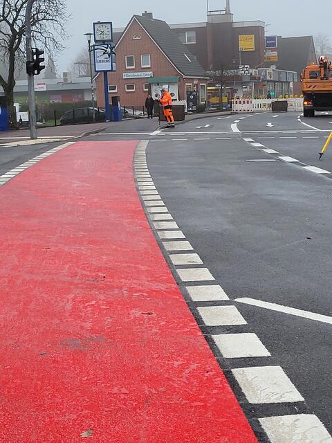 Die neu gestaltete Kreuzung in Blickrichtung Wistedt | Foto: sh