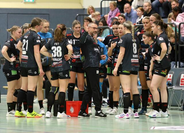 Teambesprechung mit Trainer Dubravko Prelcec | Foto: cc