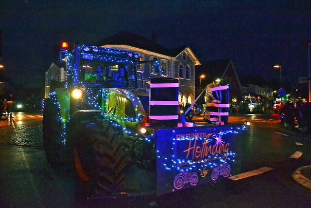 Vier Lichterfahrten richten die Landwirte im Kreis Stade am 21. und 23. Dezember aus | Foto: sc