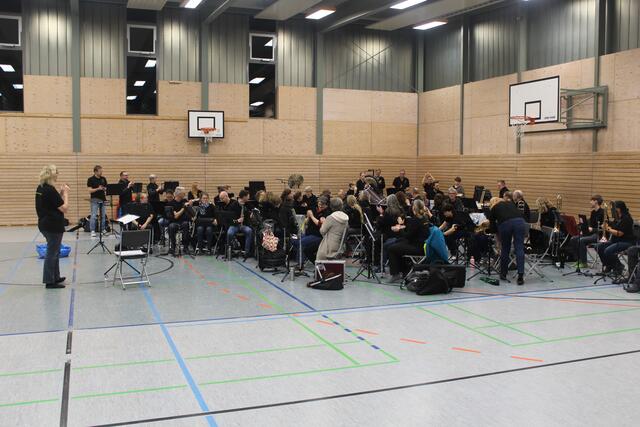 Bei den Proben des Stadtorchesters | Foto: pm