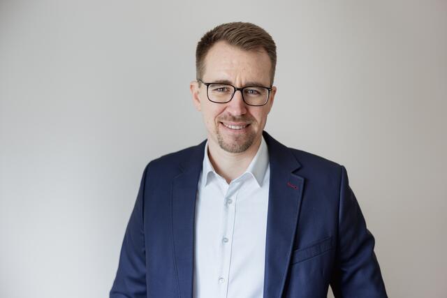  Philip Werk (CDU) ist der zweite Kandidaten fürs Samtgemeinde-Bürgermeisteramt in Hollenstedt | Foto: Adrian Fohl