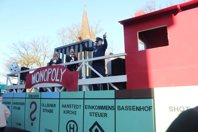 Kreativ: Ein Monopoly-Wagen mit originalen Straßennamen | Foto: pm