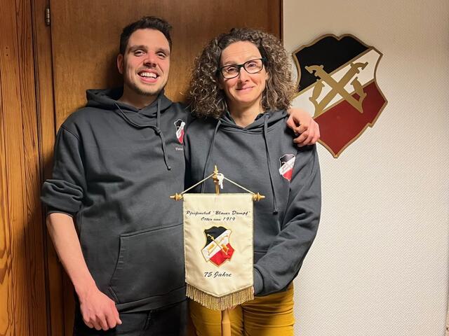 Vorsitzender Florian Klug und die zweite Vorsitzende Nicole Müller | Foto: Pfeifenclub Otter