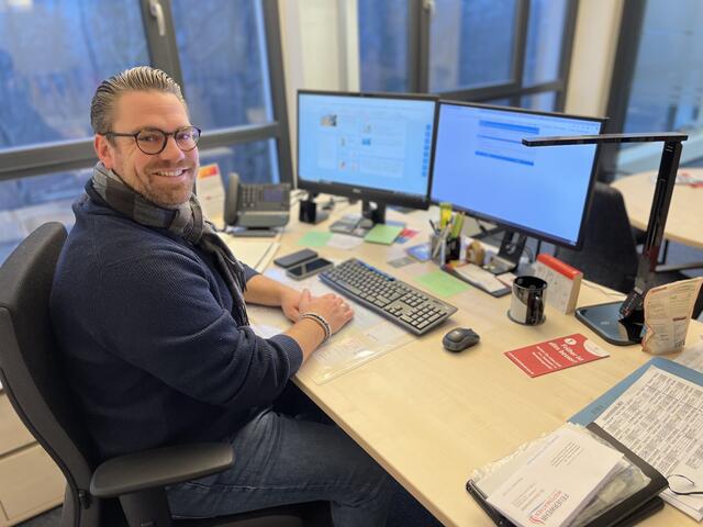 Amtsleiter Arne Kramer hofft, dass viele Bürger das neue Online-Zulassungsportal nutzen werden | Foto: Daniel Beneke / Landkreis Stade