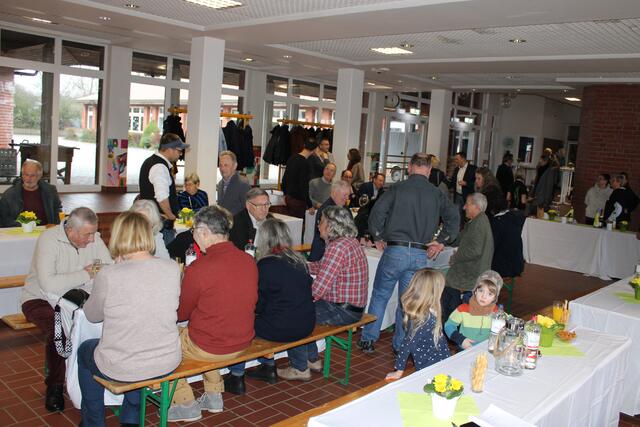 Viele interessierte Besucher kamen zum Neujahrsempfang der Samtgemeinde in der Marschachter Grundschule | Foto: ce