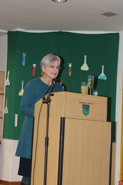Bei ihrer Ansprache: Samtgemeinde-Bürgermeisterin Kathrin Bockey | Foto: ce