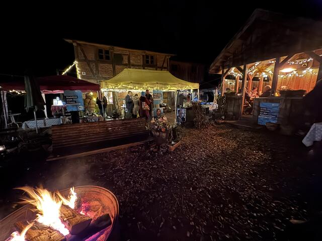 Schöne Atmosphäre beim Hofcafé Lohof - trotz schlechten Wetters | Foto: Giko Krömker