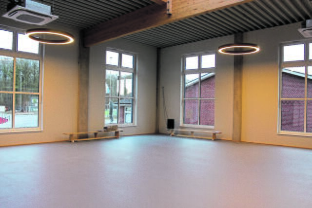 Der große und helle Kursraum | Foto: sb
