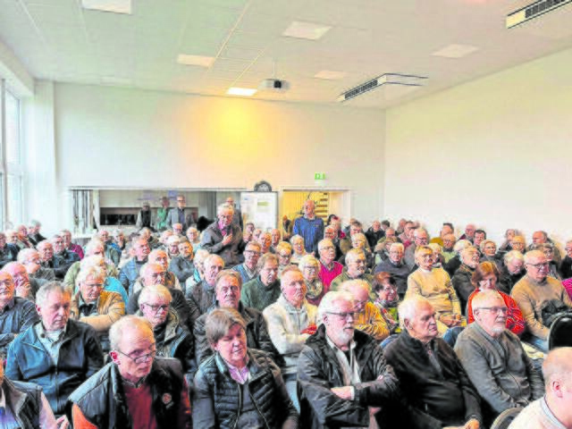 Großes Interesse am Deichbau | Foto: ig