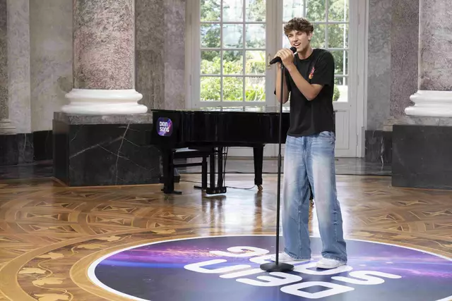 Lasse aus Buchholz singt nicht nur, er schreibt seine Songs gleich selbst | Foto: Andrea Enderlein/ZDF