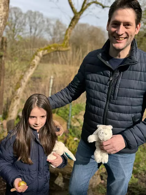 Martin und Jeanne Dechavanne (8) aus Deinste lieben Schatzsuchen | Foto: Dechavanne