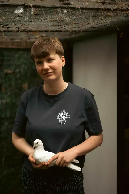 Zierke ist seit einem Jahr Vorsitzende des Vereins | Foto: Stadttauben Buchholz e. V.