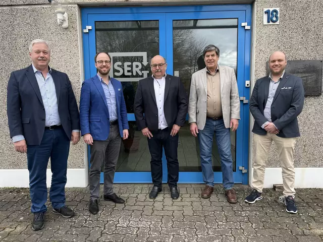 Geschäftsführender Inhaber Jürgen Schramm, Geschäftsführer, Stephan Schramm, Vertrieb, Manfred Rehberger, SER Geschäftsführer Produktion, Hans-Joachim Spengler, SER Geschäftsführer Fertigung, Christian Schramm, Vertrieb | Foto: sra