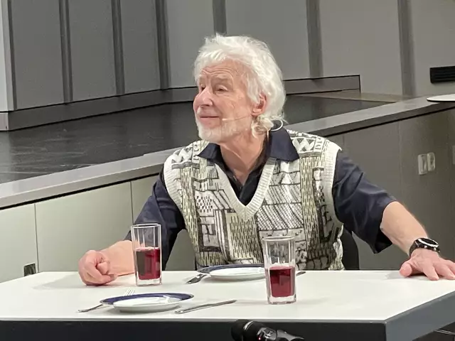 Axel Hansen von der "Hittfelder Speeldeel" | Foto: Hanspeter Rosenkranz