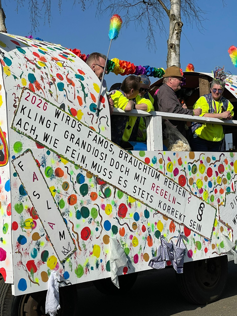 Wagen: "RETTET das Brauchtum" | Foto: Martens
