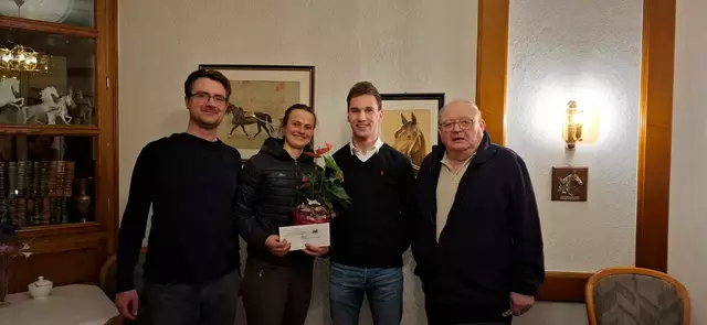 Thassilo von Loesch (v. li.), Brit Verleger, Henryk Hecht und Erich Lubina bei der JHV des Fahrsportvereins Winsen | Foto: Fahrsportverein Winsen