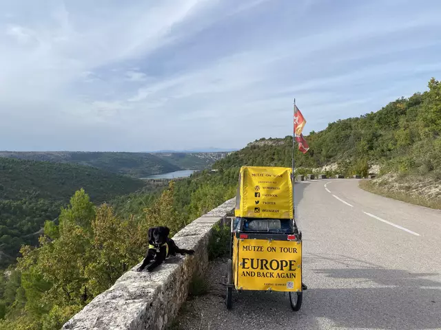  Lotte am 16. Oktober 2024, mit Blick auf den Nationalpark Krka, Kroatien | Foto: Karsten Rinck