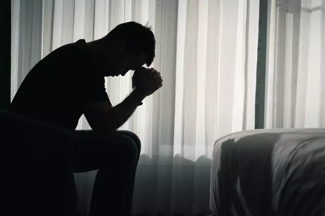 Wenn die Seele belastet ist, finden Betroffene Hilfe beim Sozialpsychiatrischen Dienst | Foto: Adobe Stock/WMSTUDIO