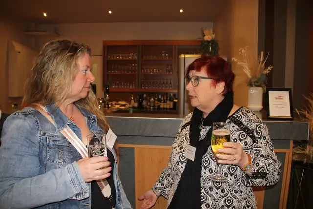 Christina Hollinde (li). und Beatrice Kietzmann