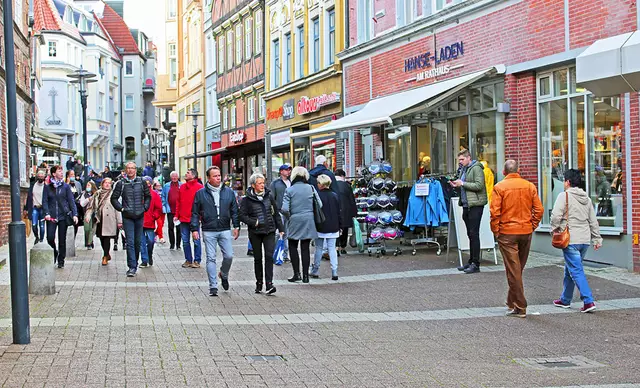 Das Angebot in der Stader Innenstadt wird laut der aktuellen IFH-Studie von den Besuchern mit der Schulnote 2,3 bewertet | Foto: jab