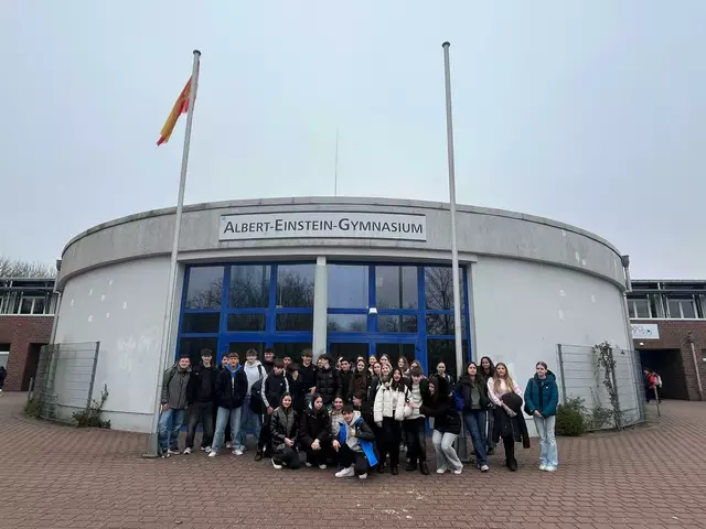 Neue Freundschaften sind beim Schüleraustausch zwischen dem Buchholzer AEG und der spanischen Partnerschule in Madrid | Foto: Ichca Smyth-Sarasqueta