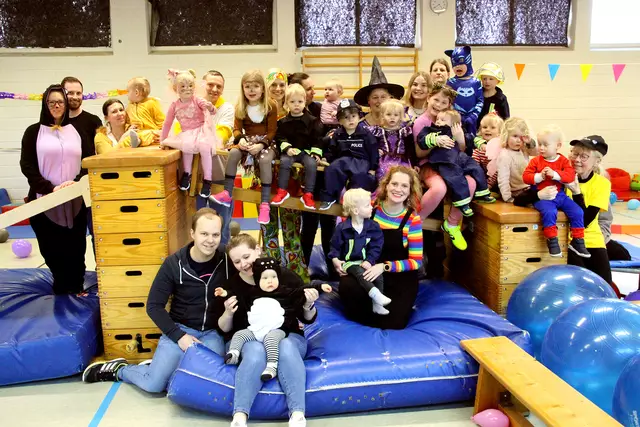 Rosenmontag beim Kinderturnen. | Foto: MTV Wangersen