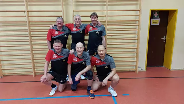 Das erfolgreiche TuS Jahn-Team mit (stehend v.l.): Michael Golinski, Stephan Rybicki, Karsten Maack, sowie vorne (v.l.): Jürgen Krawolitzki, "Piko" Prigge und Rick Bergmann | Foto: TuS Jahn