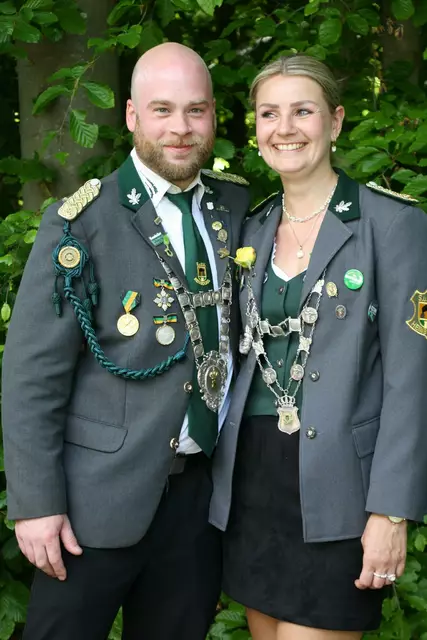 Schützenkönig René Schröter und Königin Sabrina Witte-Tiedemann | Foto: S.u.S.V. Heinbockel