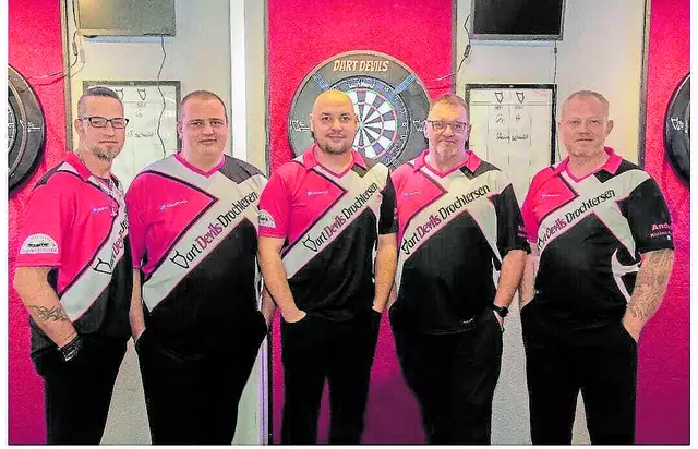 Aufstieg (v. li.): Sven Föllmer, Julian Oellerich, Marcel Stoltz, Corvin Heuer und Marcus Schwan. Zum Team gehören auch Pascal Baldauf und Daniel van Bargen | Foto: ig