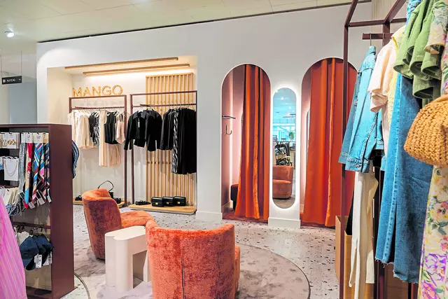 Die neu gestaltete Damenwelt im Modehaus Stackmann | Foto: Stackmann