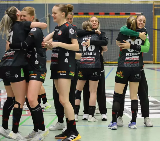 Luchseteam jubelt über den Heimerfolg | Foto: cc