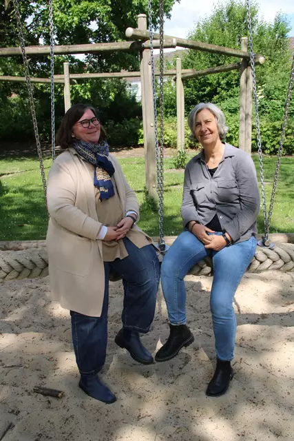 Jutta Mangelmann (li.) und Hanka Schwedt