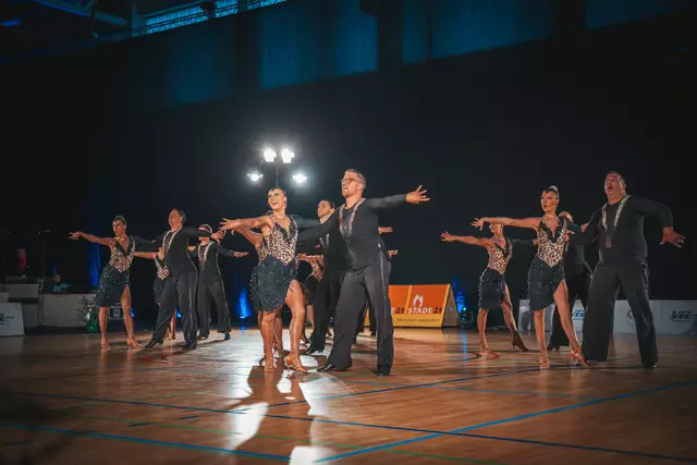 Die Zuschauer bekamen im Stader Sportcampus ein eindrucksvolles Tanzturnier geboten | Foto: Andrea Sviridova (as.vi.suals)