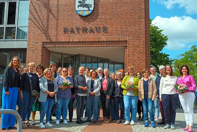 Über 30 engagierte Frauen aus verschiedenen Institutionen diskutierten gemeinsam in Harsefeld | Foto: Samtgemeinde Harsefeld, Gleichstellungsbeauftragte