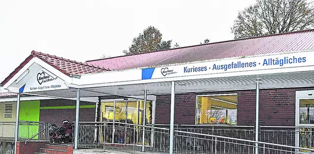 "Musik auf der Rampe" lautet das Motto beim Kaufhaus mit Herz | Foto: Axel-Holger Haase