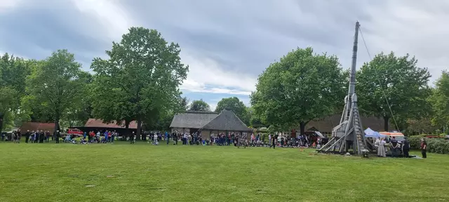 Gefeiert wurde auf dem Beekhoff  | Foto: Frank Höper / Feuerwehren SG Apensen