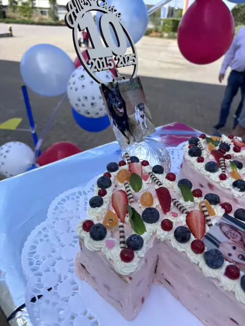 Dankbare Menschen mit "dankbaren" Hunden zeigten Jana Rätke bei ihrem Jubiläum ihre Anerkennung | Foto: Jana Rätke