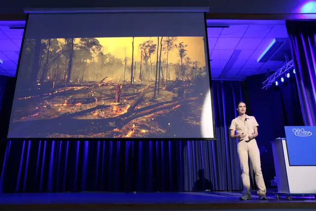  Klimajournalistin Louisa Schneider präsentierte eine beeindruckende Live-Show

 | Foto: Stadt Buchholz