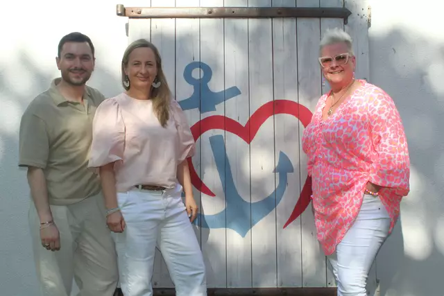 Das Team von KidsAnker bestehend aus (v. li.) Florian Rzeppa, Janine Ratai und Sandra Schlabbach sucht noch dringend Ehrenamtliche  | Foto: pm