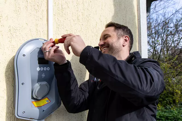 Die fachgerechte Installation von Kfz-Wallboxen 
wird perfekt ausgeführt | Foto: Beechwood