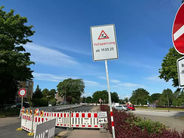 Und zack - war die Todtglüsinger Straße voll gesperrt. Und das völlig ohne vorherige Ankündigung | Foto: sh