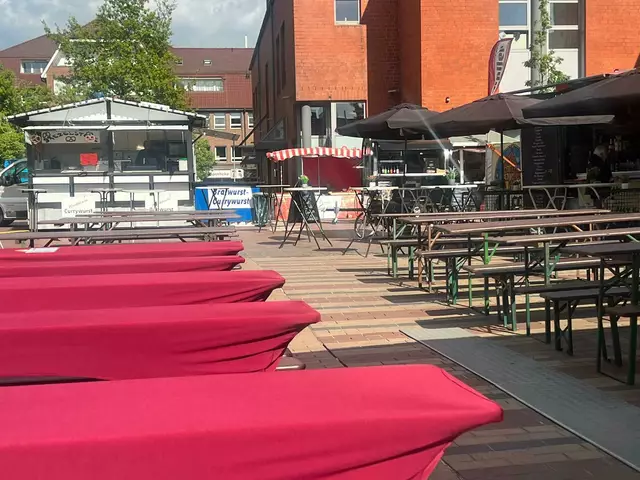 Der Peets Hoff zu einer der besten Abendzeiten. Später verirrten sich noch einige Besucher zum Craft Beer und Gourmet-Festival | Foto: Privat